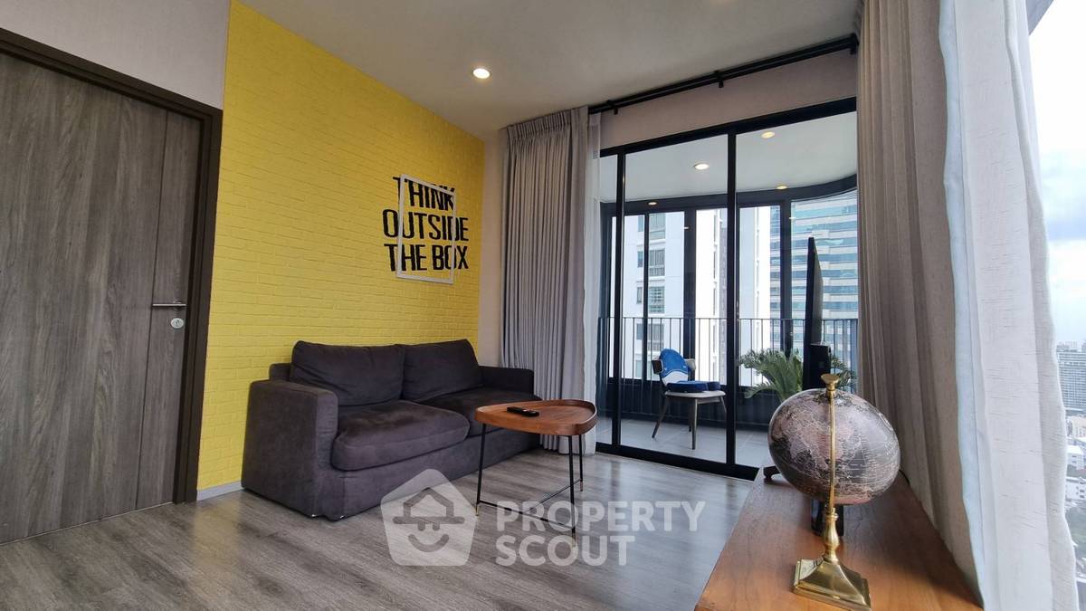 picture 2-BR Condo at Ideo Mobi Asoke near MRT Phetchaburi (ID 2310604) - 1/14