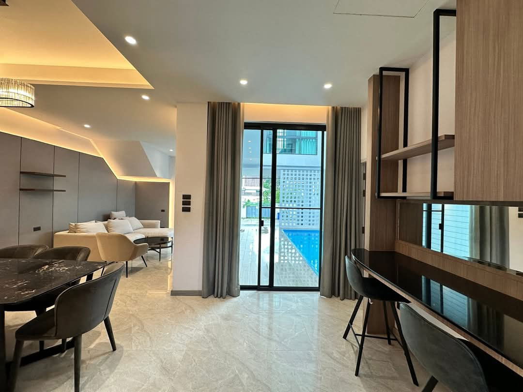 picture 📣📣 Single house for rent on Sukhumvit 71 4 Bedrooms with Private swimming pool - 5/15