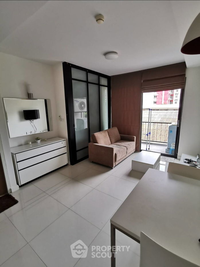 รูป คอนโด 1-ห้องนอน ที่ เลอ โคเต้ สุขุมวิท 14 ใกล้ BTS อโศก (ID 2309656) - รูปที่ 1/15