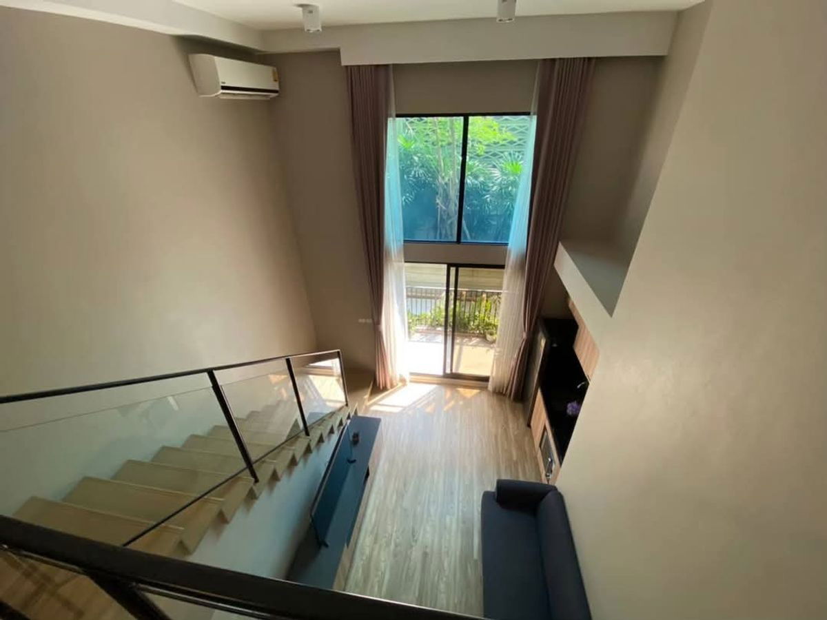 รูป [ปล่อยเช่า] Duplex Room | Blossom Condo @ เจริญราษฎร์ ใกล้สาทร - รูปที่ 7/10