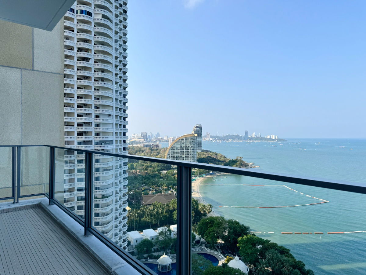 picture Northpoint Wongamat – Spacious 3-Bedroom Condo for Sale | Foreign Quota - 20/40