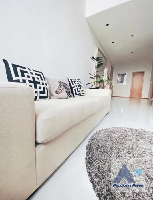 picture 🔼🔽 AccomA 📩 Duplex Condo 1 BR Condominium @The Emporio Place (AA41783) - 3/20