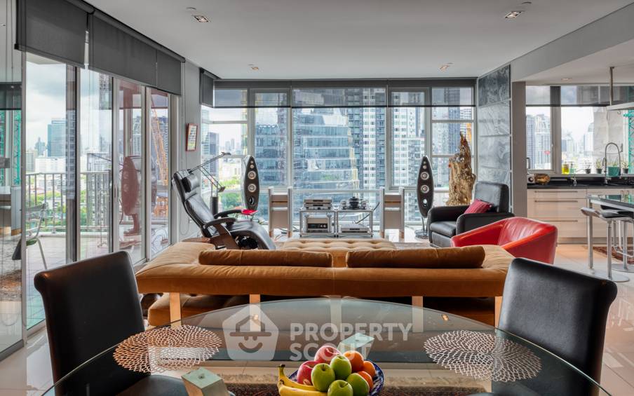 picture 3-BR Condo at Fullerton Sukhumvit near BTS Ekkamai (ID 772351) - 1/26