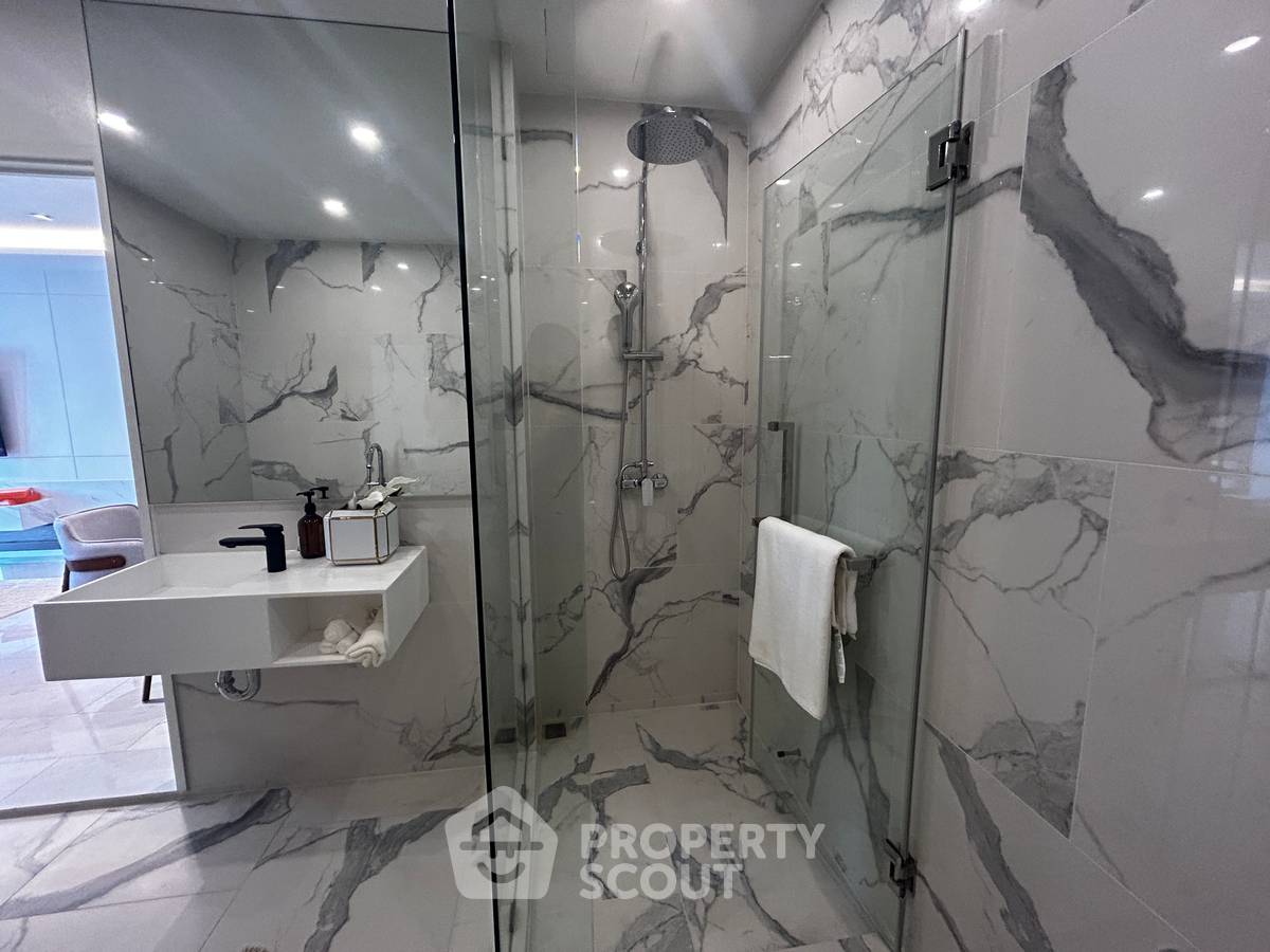 picture 2-BR Condo at 168 Sukhumvit 36 near BTS Thong Lor (ID 2292508) - 7/13