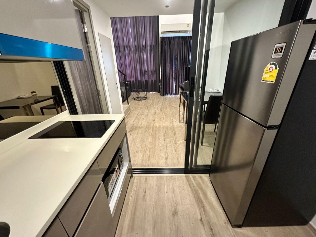 picture Fully furnished room for rent , near ARL and MRT Huamak station - 8/14
