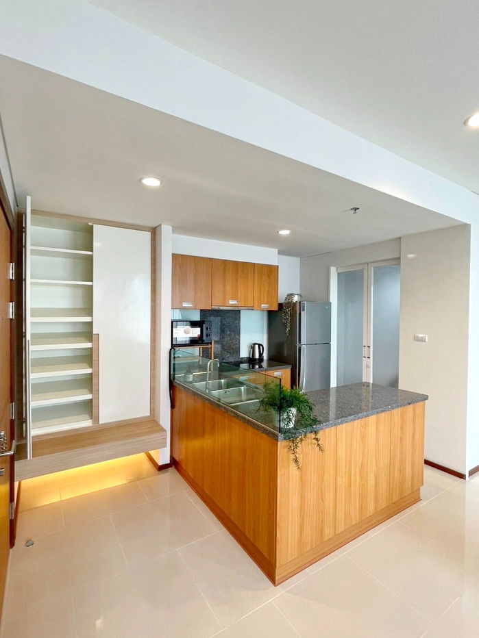 picture For rent 2BR Villa Sathorn, fully-furnished, 1 min to BTS Krungthonburi  - 6/15