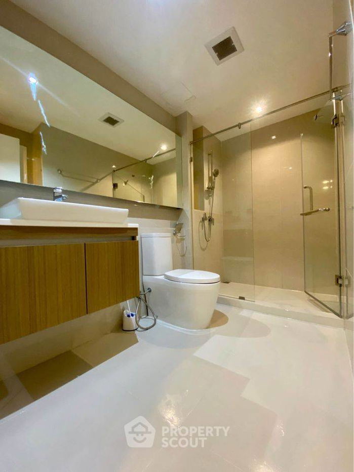 picture 2-BR Condo at Vtara 36 near BTS Thong Lor (ID 1865126) - 13/13