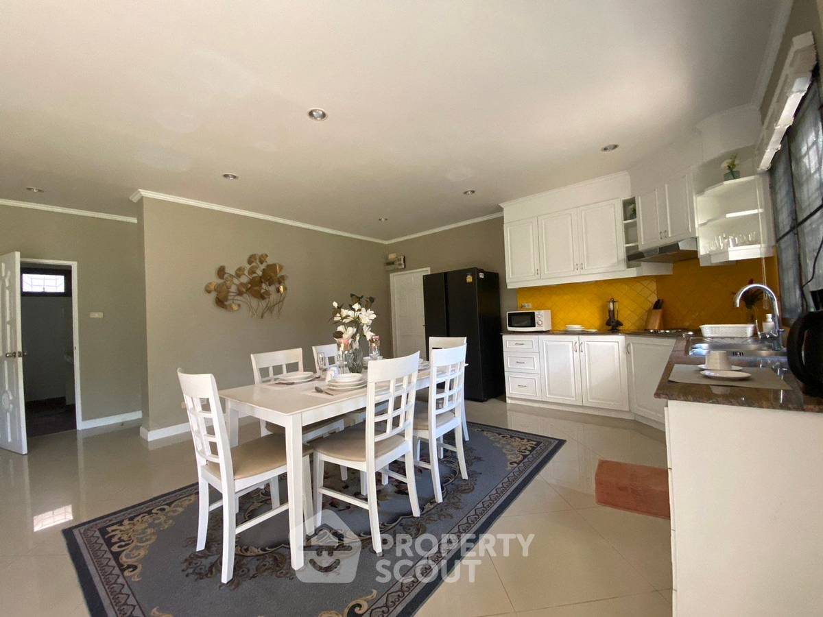 picture 2-BR Villa in Nong Kae (ID 2312054) - 3/5