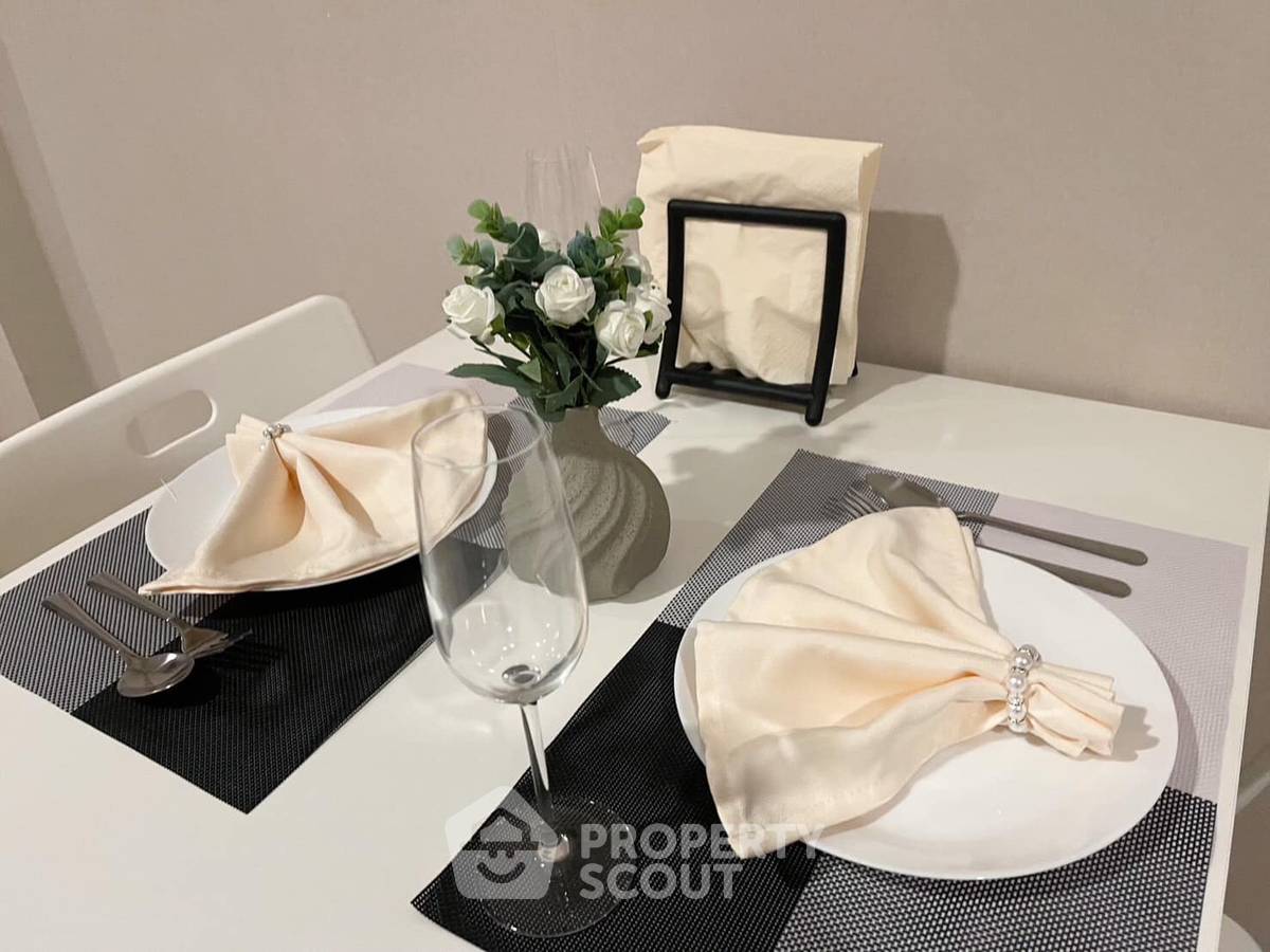 picture 1-BR Condo at Metro Luxe Ratchada near MRT Huai Khwang (ID 1888199) - 4/7