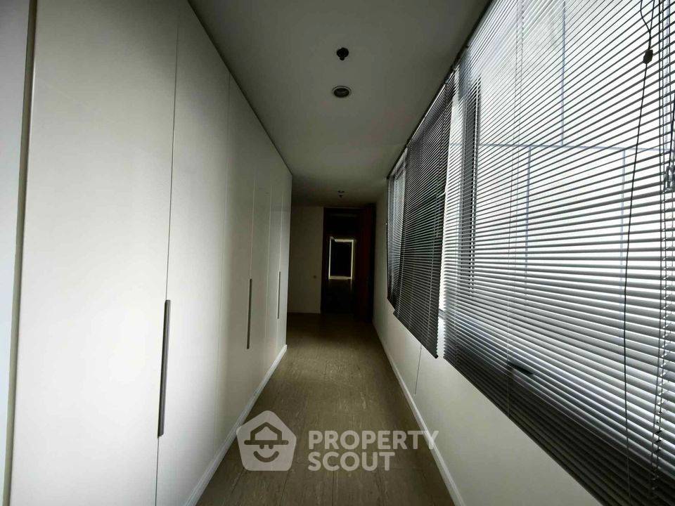 picture 4-BR Condo at Northpoint Condominium close to Wong Amat (ID 1649680) - 19/34