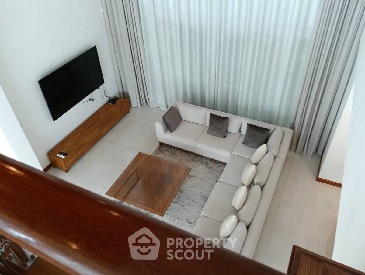 picture 5-BR Villa close to Phratamnak (ID 2079794) - 3/28