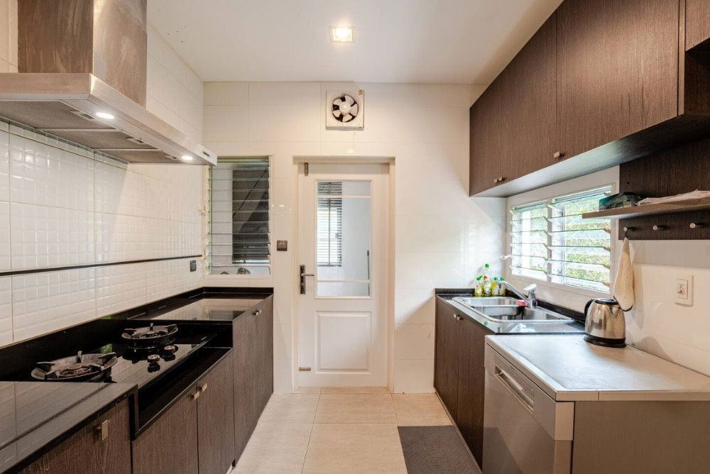 picture Luxurious house for rent at Nantawan Ramintra - Phaholyothin 50. - 19/27