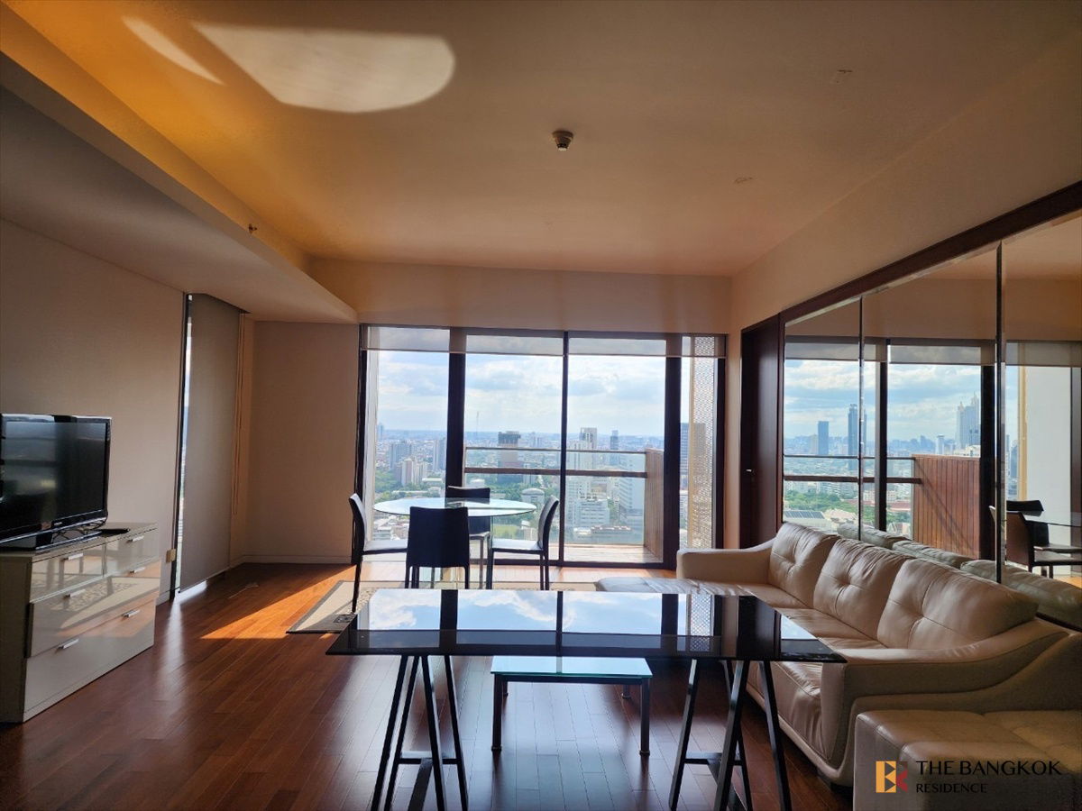 picture Hansar Residences Bangkok ✨ 𝐒𝐩𝐚𝐜𝐢𝐨𝐮𝐬 𝐔𝐧𝐢𝐭 𝐰𝐢𝐭𝐡 𝐒𝐩𝐨𝐫𝐭 𝐂𝐥𝐮𝐛 𝐕𝐢𝐞𝐰 🌳 Near BTS Ratchadamri - 3/8
