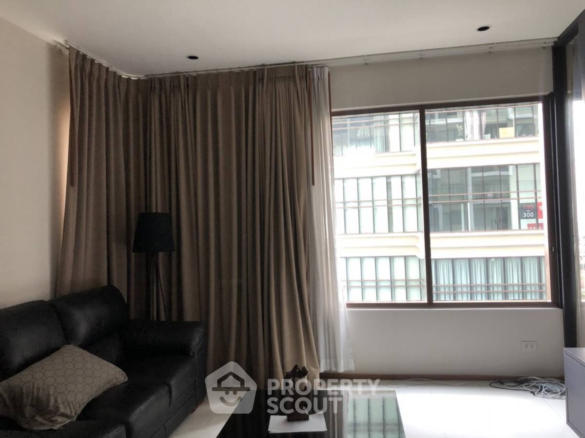 picture 1-BR Condo at The Emporio Place near BTS Phrom Phong (ID 457238) - 1/7