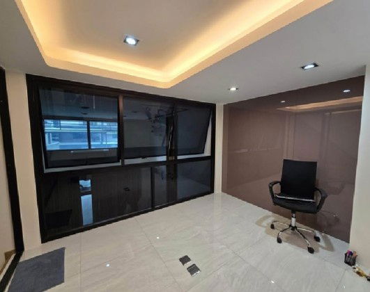 picture for rent Home Office Ekamai Ramintra 40 - 4/10