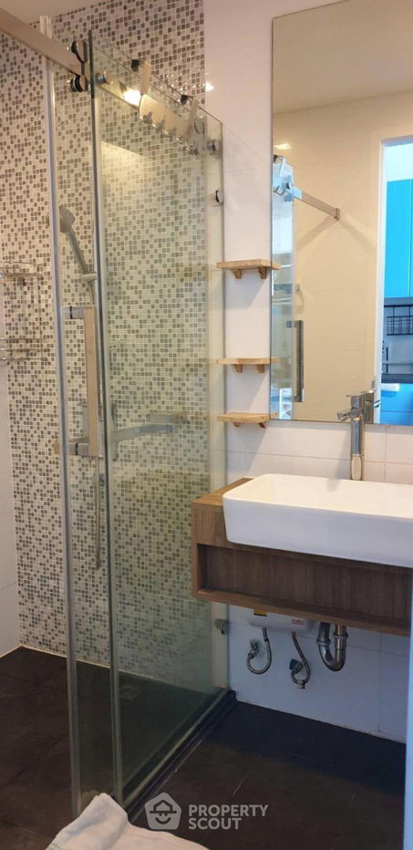 picture 1-BR Condo at A Space ID Asoke Ratchada near MRT Phra Ram 9 (ID 1128559) - 12/14