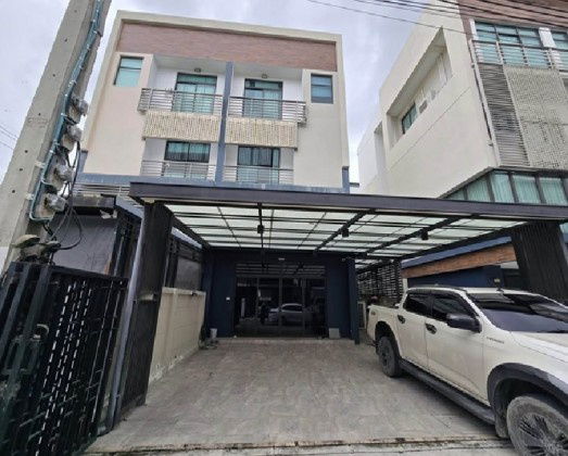 picture for rent Home Office Ekamai Ramintra 40 - 1/10