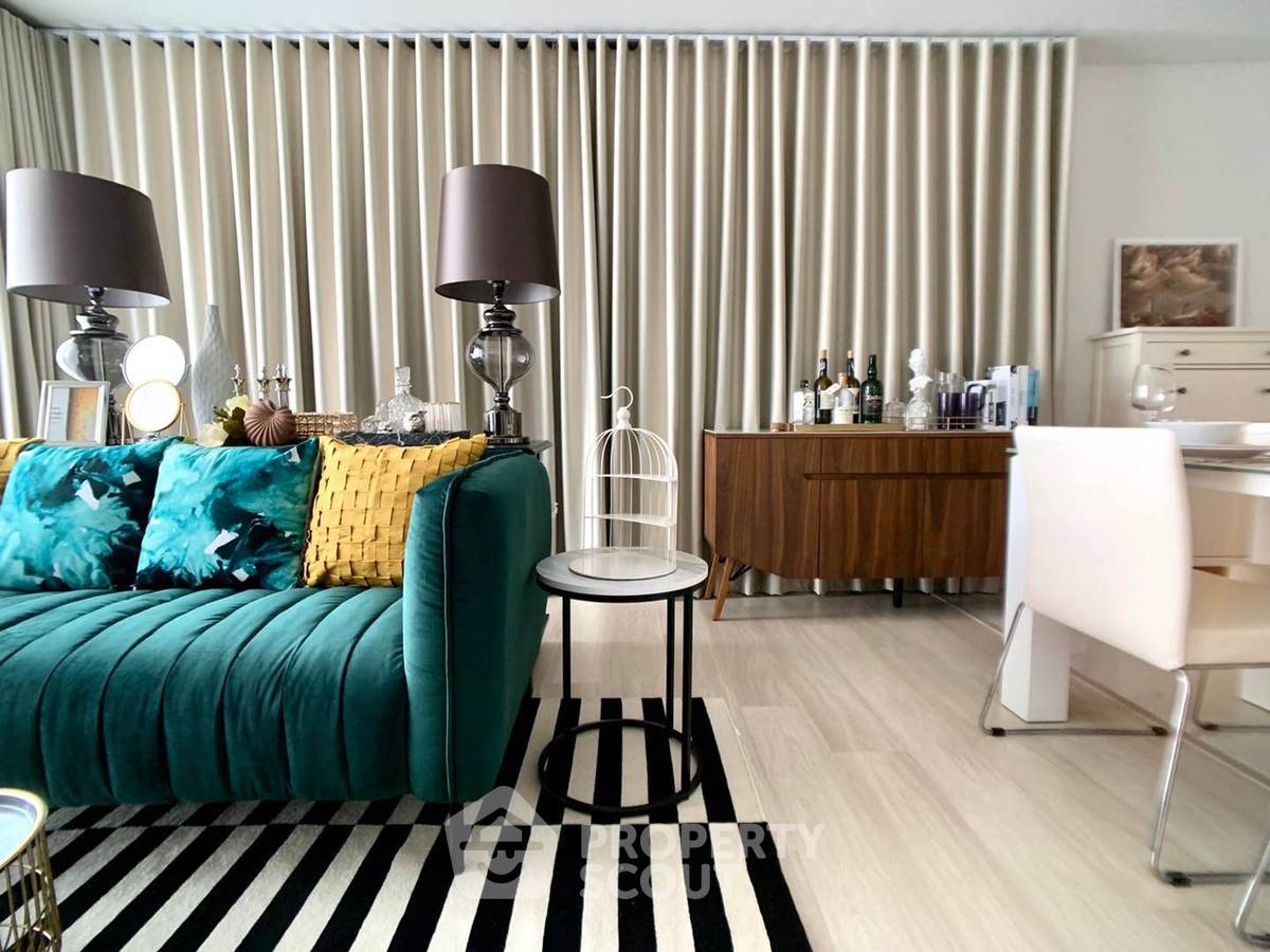 picture 2-BR Condo at Life One Wireless near BTS Phloen Chit (ID 399915) - 2/8