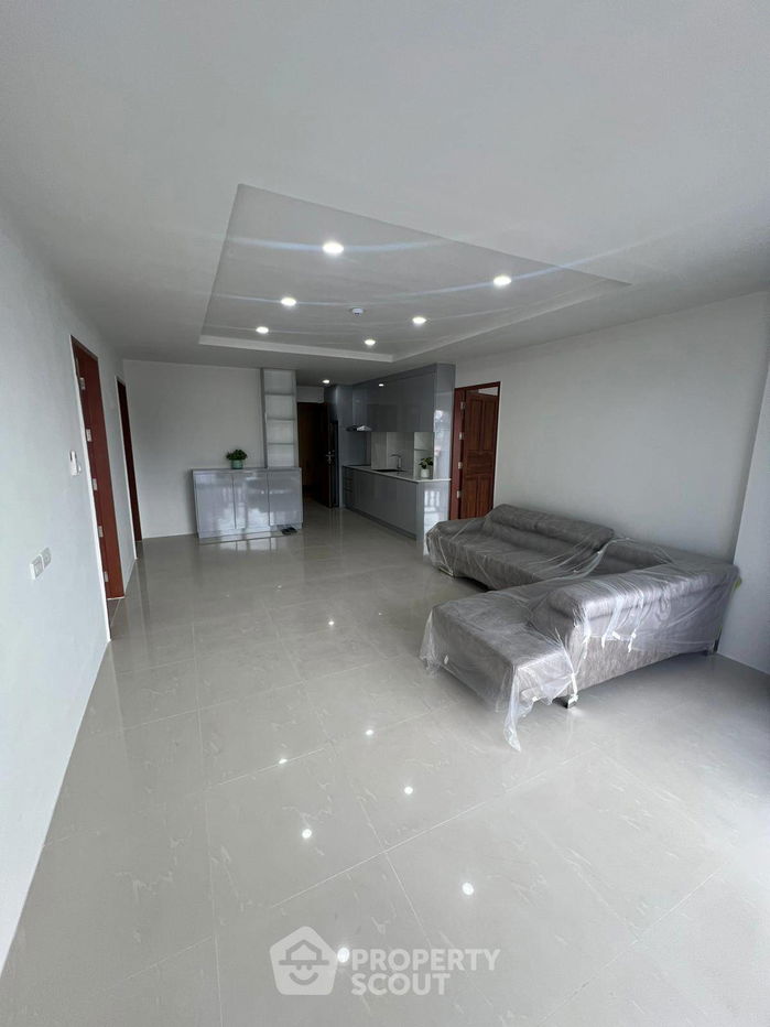 รูป คอนโด 3-ห้องนอน ที่ รอยัล ฮิลล์ รีสอร์ท ใกล้ พัทยาใต้ (ID 2310390) - รูปที่ 12/20