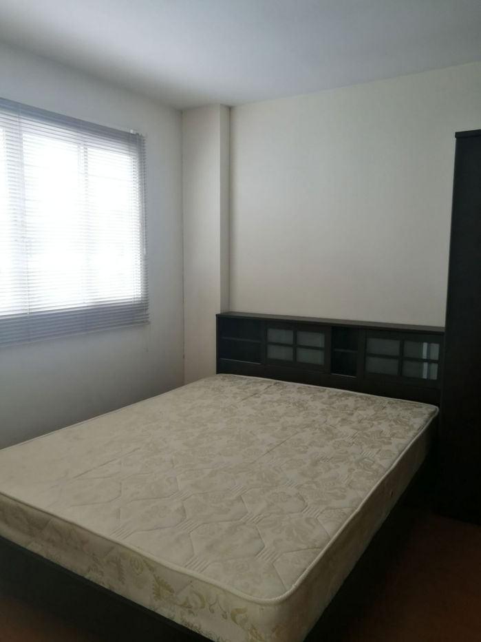 picture Lumpini Condo Town Rattanathibet For Rent - 8/8