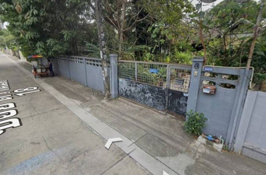 picture For Sale: House with Land in Soi Tiwanon 18 — 219 Square Wah, Excellent Location, Ideal for Residential Living - 5/5