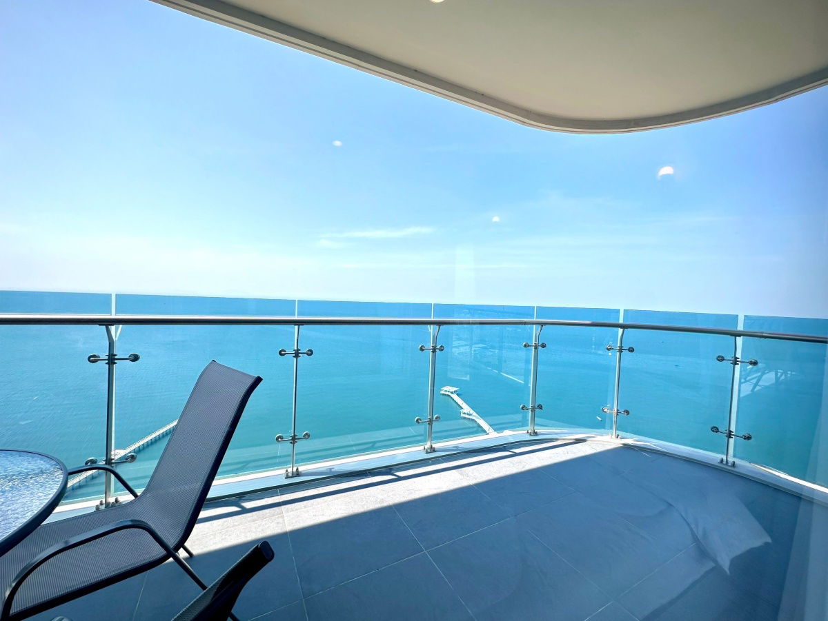 picture 🌴 Luxury Beachfront Condo for Rent | The Symphony – Bang Phra, Sriracha : 3 Bed 2 bath 122 sqm 30 floor - 1/23