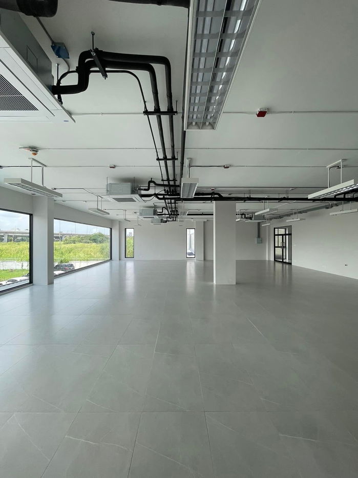 รูป FOR RENT MODERN OFFICE สำนักงาน 3 ชั้น บนถนนพัฒนาการ มีลิฟ ใกล้ทองหล่อ 10 นาที - รูปที่ 8/15