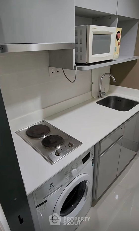 picture 1-BR Condo at Ideo Mobi Rama 9 near MRT Phra Ram 9 (ID 1247866) - 15/17