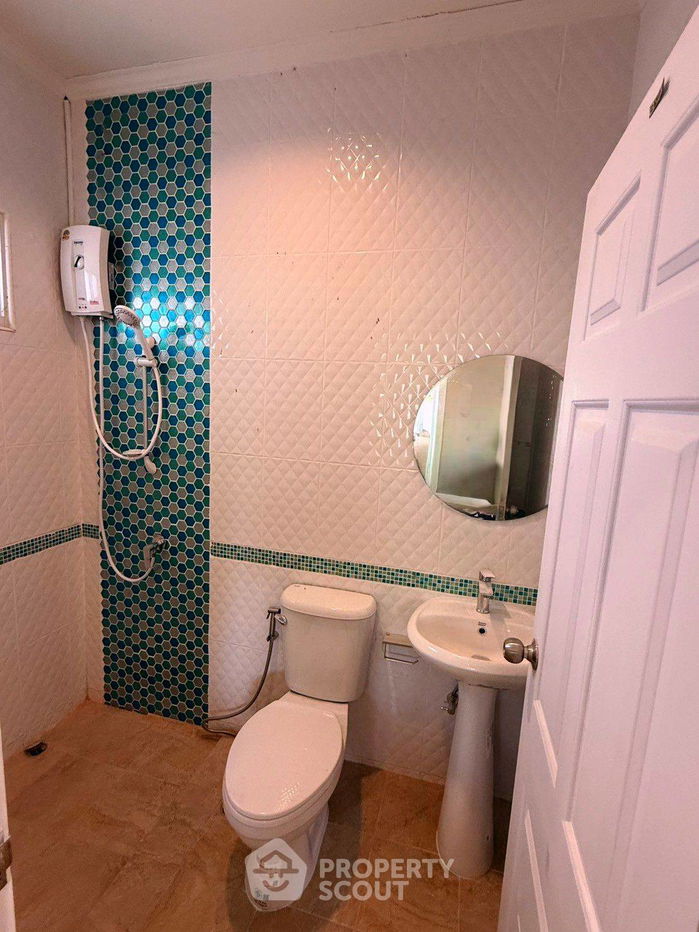 picture 3-BR Villa in Hin Lek Fai (ID 2311895) - 3/9