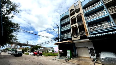 Shophouses for rent Siam University : For Rent Shophouse 5 stories at Rama2 Road