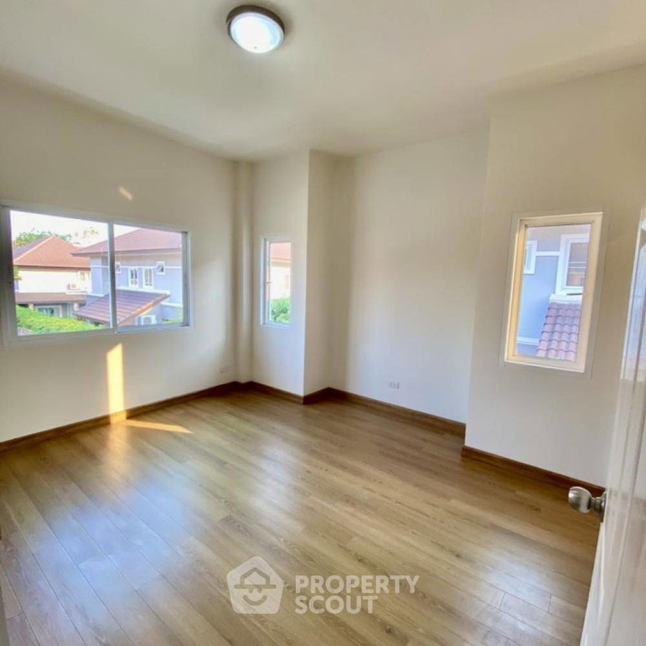 รูป บ้าน 4-ห้องนอน ใน หนองแหย่ง (ID 1118606) - รูปที่ 18/28