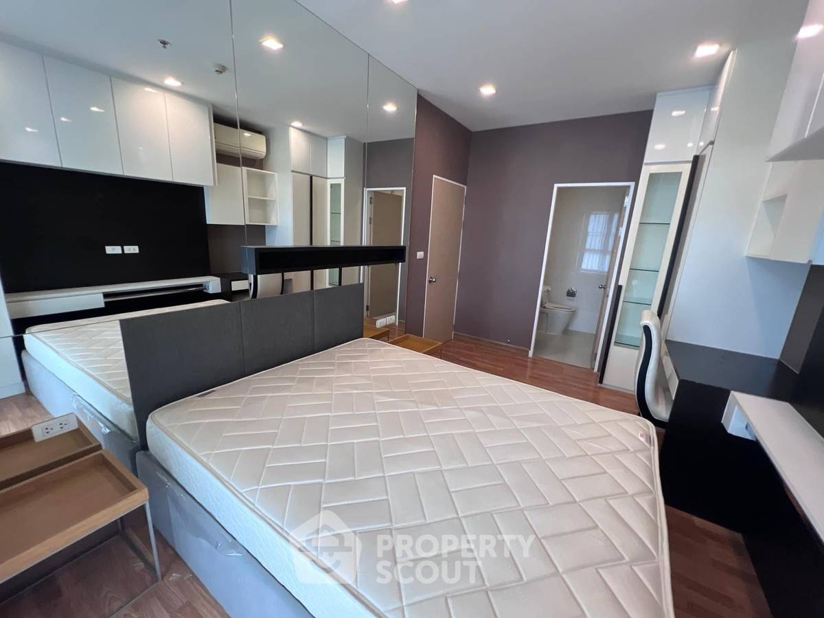 picture 2-BR Condo at The Coast Bangkok near BTS Bang Na (ID 1943297) - 8/13