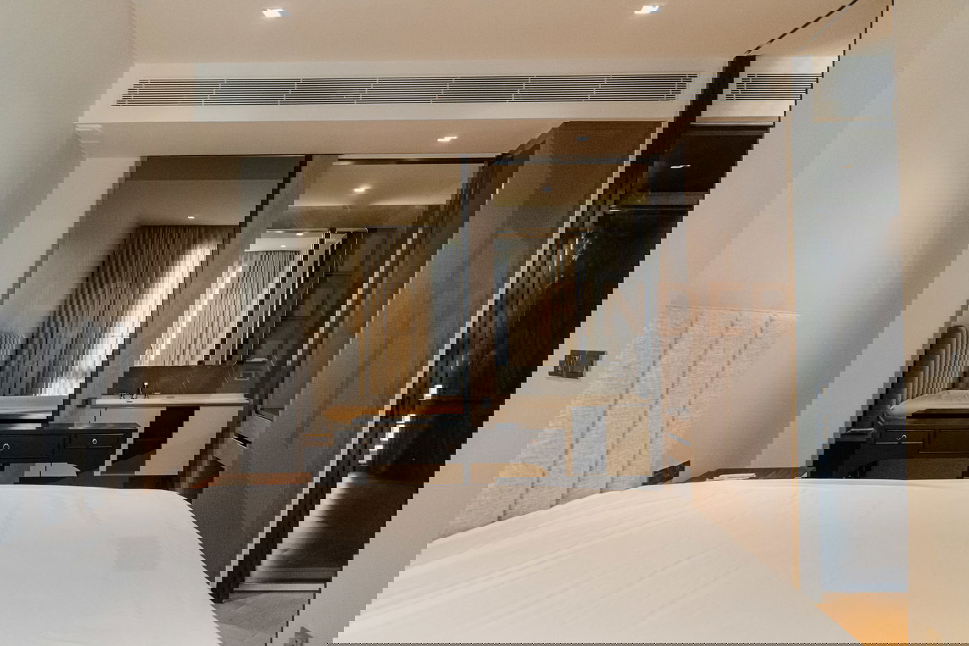 รูป The Reserve Sukhumvit 61 2 bedrooms, for rent - รูปที่ 10/13