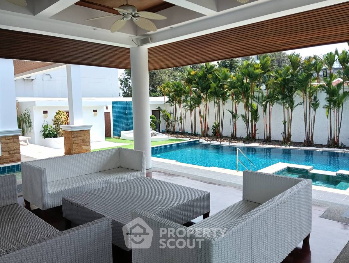 picture 5-BR Villa close to Phratamnak (ID 2079794) - 23/28