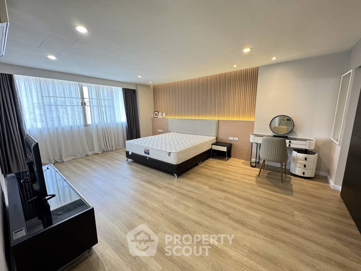 รูป คอนโด 4-ห้องนอน ที่ ดีเอส ทาวเวอร์ 1 ใกล้ BTS พร้อมพงษ์ (ID 2311311) - รูปที่ 7/12