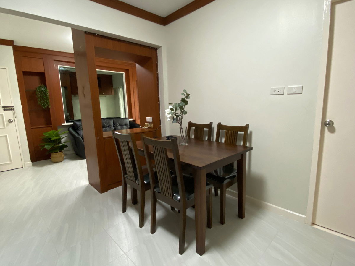 รูป **บ้านสวนธนคอนโดให้เช่า** ซอย3 ชั้น4 มีลิฟท์ เดินใกล้ ซอยตันไม่ลึก ไม่มีตึกบัง อยู่ใกล้ มจธ. บางมด พุทธบูชา47 มีที่จอดรถ - รูปที่ 12/54