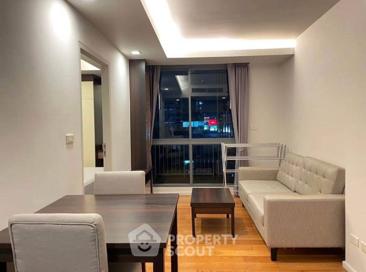 picture 1-BR Condo at Focus Ploenchit near BTS Nana (ID 2311308) - 2/10