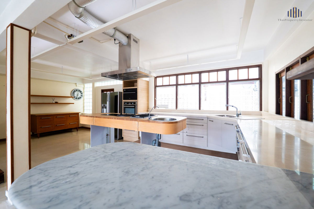 picture Super Artistic! Rare Item! A Truly Unique Home!! For Sale: 2-Storey Detached House, 38 Sq.wah, Fully Furnished – Soi Sanguansuk, Rama V Road - 7/25