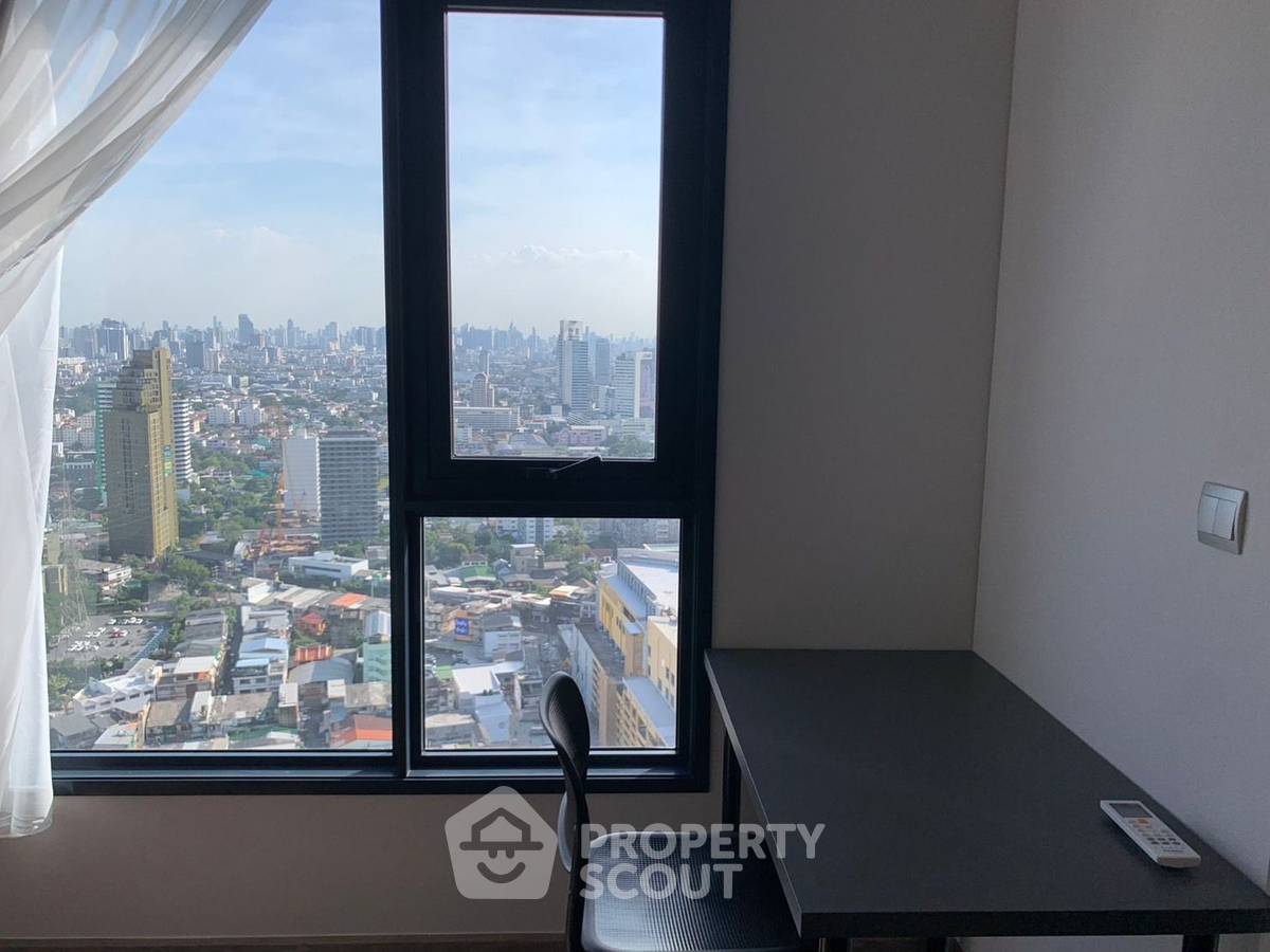 picture 1-BR Condo at Life Ladprao Valley near BTS Ha Yaek Lat Phrao (ID 994240) - 11/13