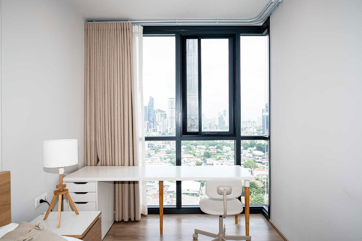 รูป PFD-05999 ให้เช่าคอนโด โอกะ เฮ้าส์ สุขุมวิท 36 ( Oka Haus Sukhumvit 36  )  นัดชมห้อง ■ line : @propertyfinder	 - รูปที่ 3/10