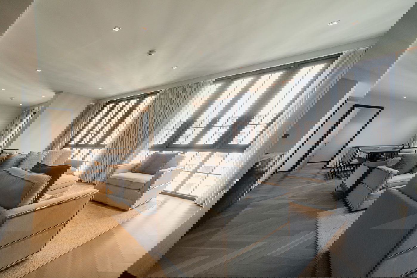 picture The Reserve Sukhumvit 61 2 bedrooms, for sale - 3/13