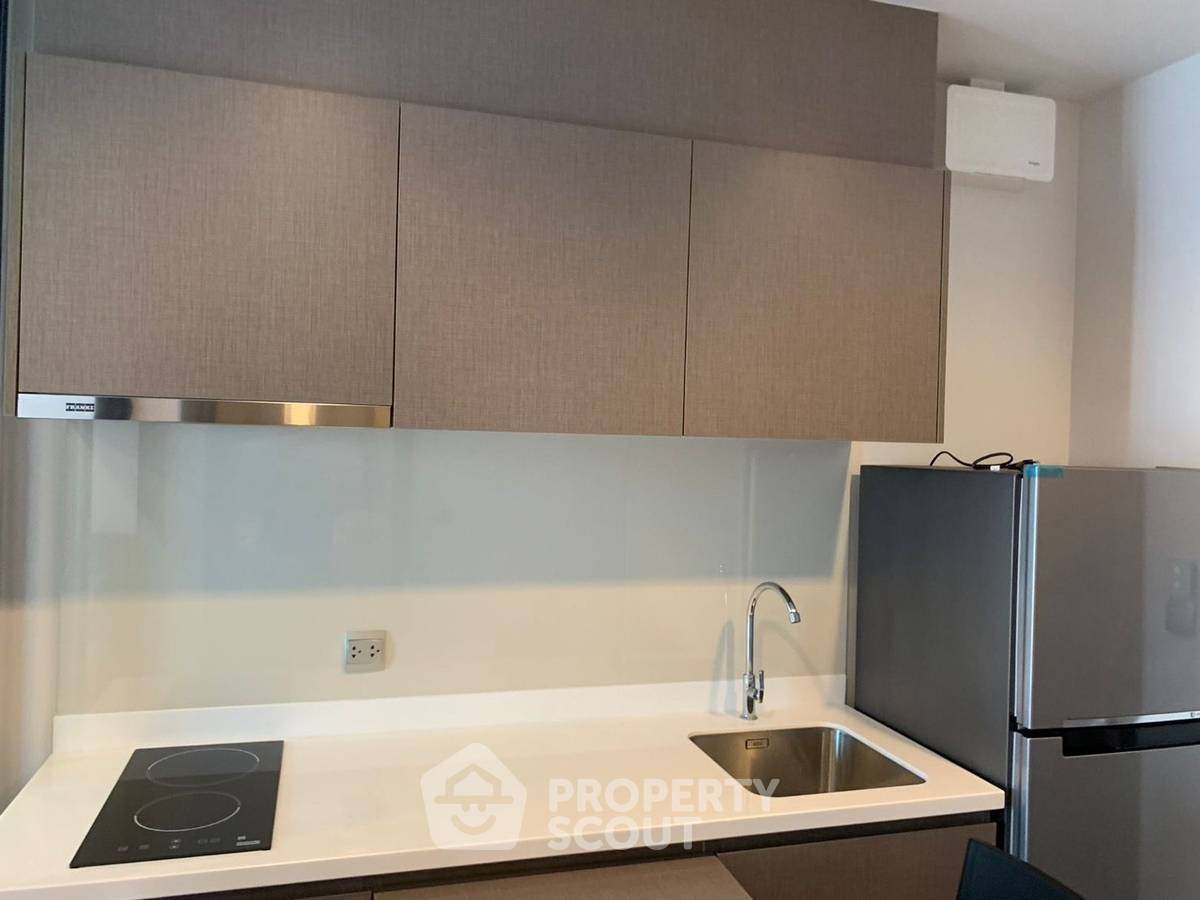 picture 1-BR Condo at Life Ladprao Valley near BTS Ha Yaek Lat Phrao (ID 994240) - 6/13