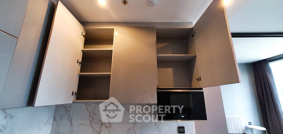 รูป คอนโด 1-ห้องนอน ที่ ดิ เอส แอท สิงห์ คอมเพล็กซ์ ใกล้ MRT เพชรบุรี (ID 362955) - รูปที่ 18/19