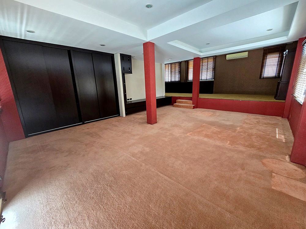รูป ทาวน์โฮม Size ใหญ่ 370 ตรม. 72.9 ตรว. Nirvana Park Suhkumvit 77 - รูปที่ 10/24