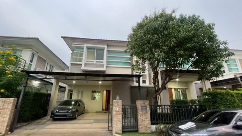บ้านเดี่ยว Modern Luxury บางกอกบูเลอวาร์ด ใกล้เมกาบางนา