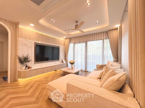 บ้าน 5-ห้องนอน ที่ เซนโทร บางนา ใน บางแก้ว (ID 2311457)
