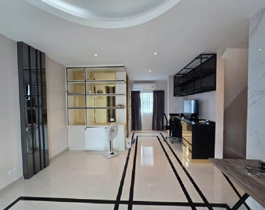 picture for rent Home Office Ekamai Ramintra 40 - 6/10