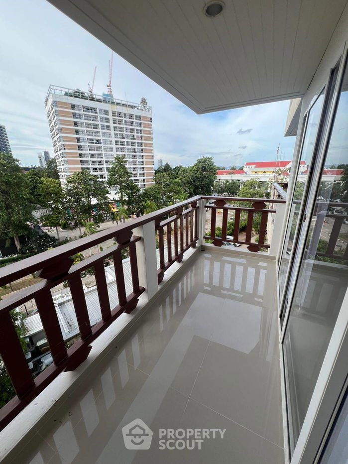 รูป คอนโด 3-ห้องนอน ที่ รอยัล ฮิลล์ รีสอร์ท ใกล้ พัทยาใต้ (ID 2310390) - รูปที่ 14/20