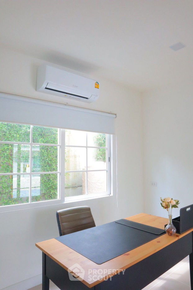 picture 4-BR House at Grandio Bangna Km.5 in Bang Kaeo (ID 2311306) - 7/17