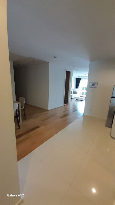 รูป ให้เช่าคอนโด 15 Sukhumvit Residences คอนโดแต่งครบพร้อมเข้าอยู่ใกล้รถไฟฟ้าBTSนานาและอโศกเดินทางสะดวก!! - รูปที่ 16/17
